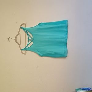 MOKINGTOP sleevesles top size XL Color turquoise